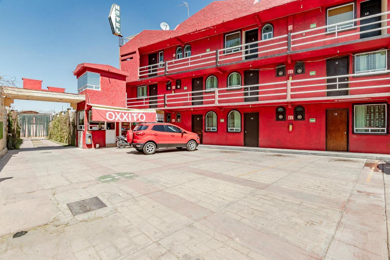 Hotel Ayenda Paleis Santa Cruz Tecamac Exteriér fotografie