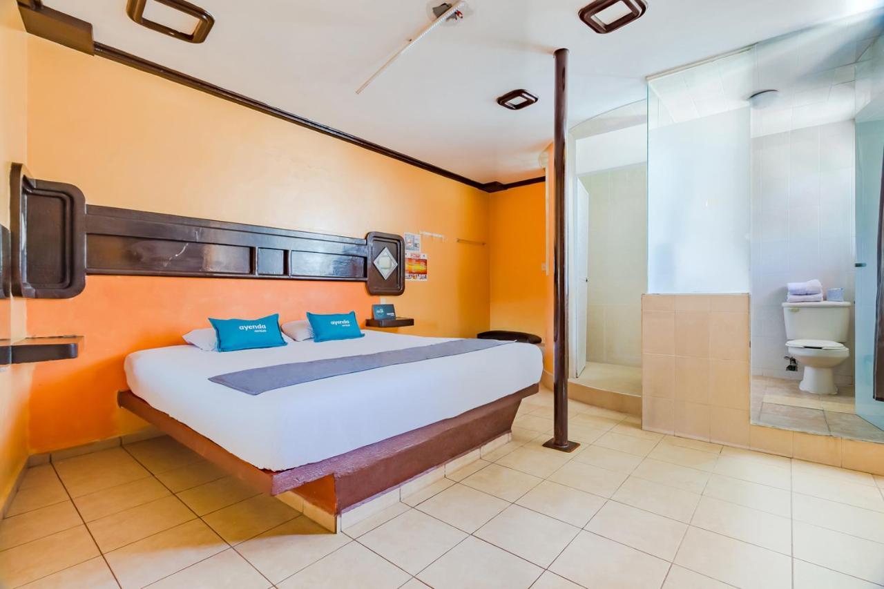 Hotel Ayenda Paleis Santa Cruz Tecamac Exteriér fotografie
