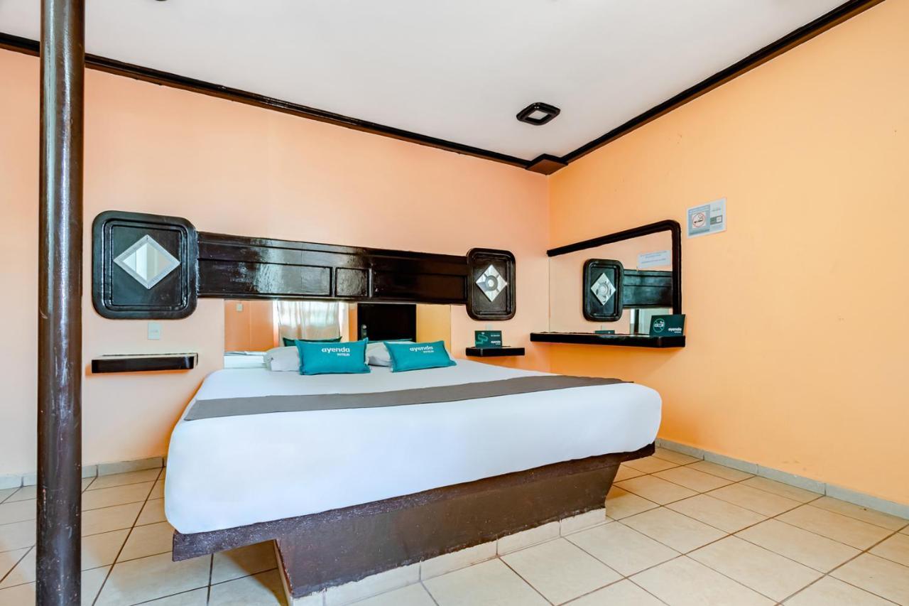 Hotel Ayenda Paleis Santa Cruz Tecamac Exteriér fotografie